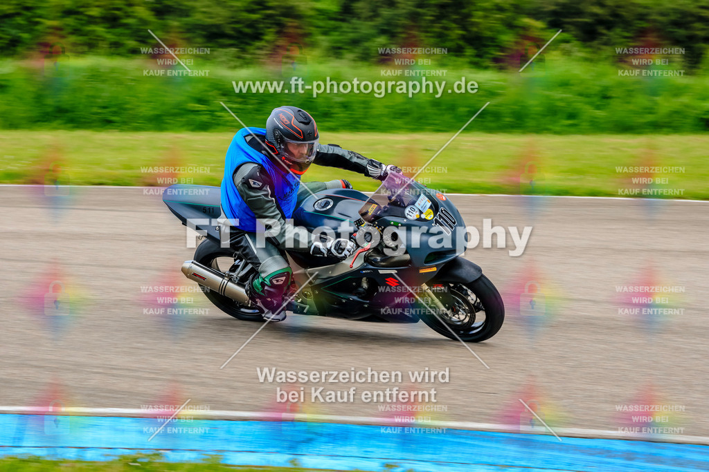 MotoTeam-9791 | Hier findet Ihr Bilder von Touristenfahrten auf der Nürburgring Nordschleife oder von anderen Veranstaltungen die ich besucht habe. Viel Spass beim Durch Schauen 