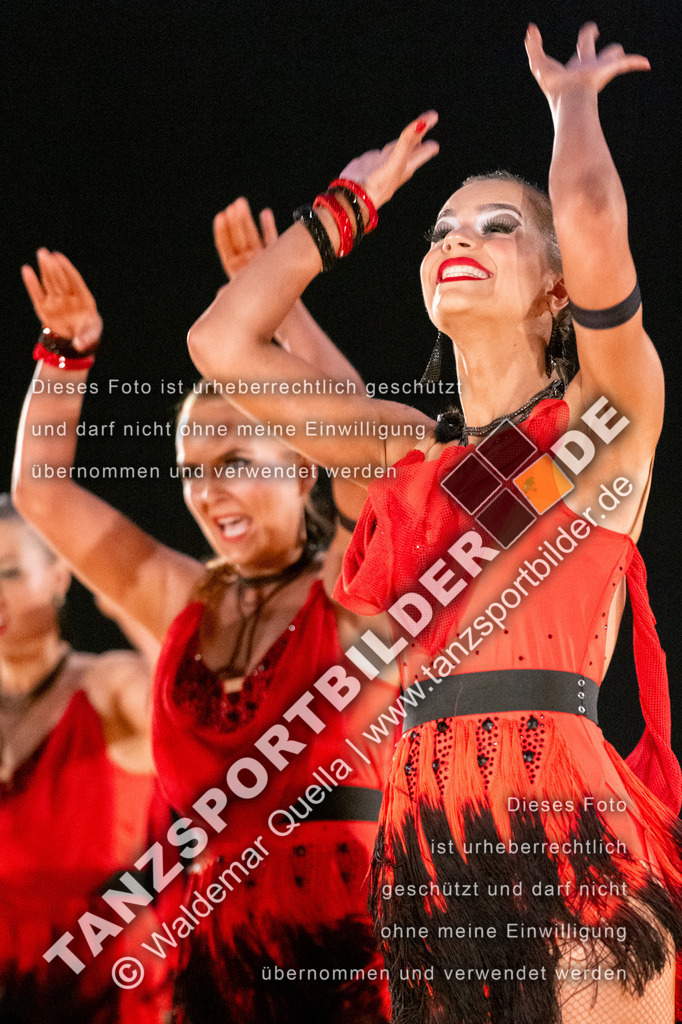 20250504-00483 | Hier finden Sie Tanz Bilder vom Latein und Standard Formationen tanzen. Sportbilder vom Tanzsport. Schöne Fotos und von Weltmeisterschaft, Europameisterschaft, Bundesliga, Regionalliga, Oberliga und Landesliga sowie von GOC Stuttgart, DanceComp, WM Bremen