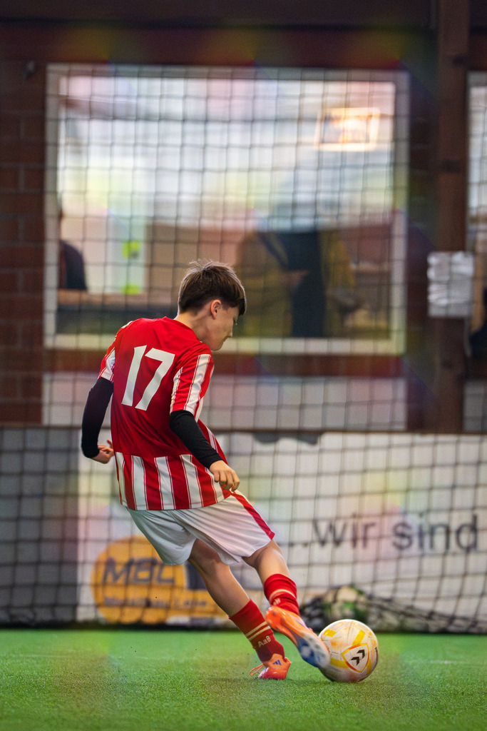 blr.pics-262 | Professionelle Fußball- und Sportfotografie. Spielbilder online ansehen und kaufen – Einzelbilder oder komplette Galerien in hoher Qualität. - Realisiert mit Pictrs.com