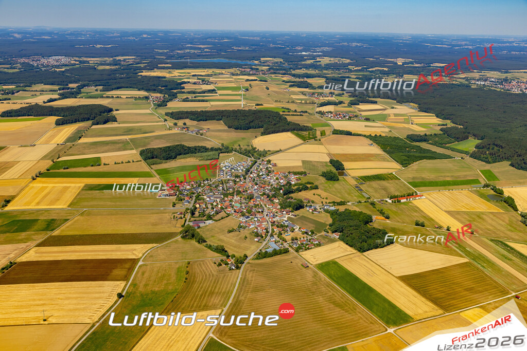 Die Luftaufnahme Ebenried - Allersberg wurde 2022 vom Flugzeug aus (keine Drohne) erstellt. Hohe Auflösung -für große Poster und Wandbilder geeignet - Garantiert!