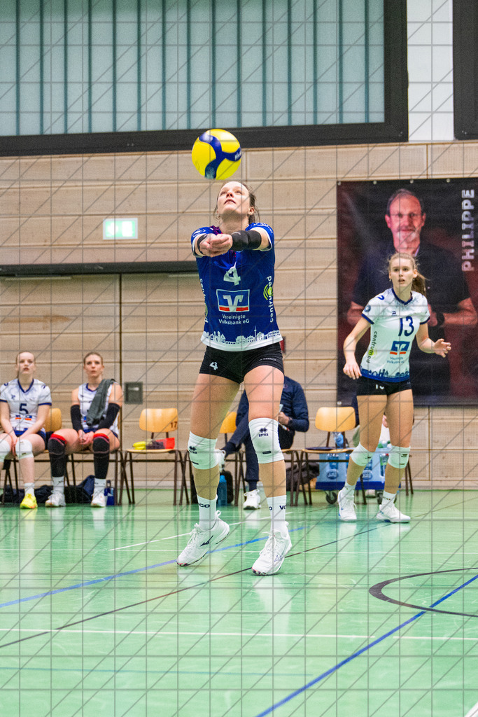 2. VBLF Nord 25/26 | Spiel 4065 | VC Osnabrück vs. TUSA City Girls Düsseldorf | BARTHOLOMÄUS Julia (VC Osnabrück e.V. #4)  //  10.01.26: 2. VBLF Nord 25/26 | Spiel 4065 | VC Osnabrück vs. TUSA City Girls Düsseldorf / Osnabrück / Deutschland  //   CREDIT:www.bullenfotos.de, Martin König, Hörner Weg 40, D-49078 Osnabrück, +4917663732967 // Nutzung und Weitergabe nur zu den vereinbarten Zwecken. Presseanfragen an Ersteller. Alle Rechte beim Ersteller. Honorierung nach MFM. - Realisiert mit Pictrs.com