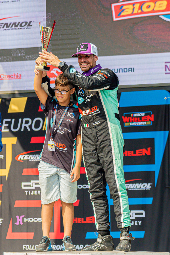 _DSC7071 | Exklusive Motorsport-Fotografie aus Leipzig von TXO Media – für Rennfahrer, Teams & Sponsoren. Sausemuth liefert starke Bilder, die Emotion zeigen. Jetzt buchen & glänzen! - Realisiert mit Pictrs.com