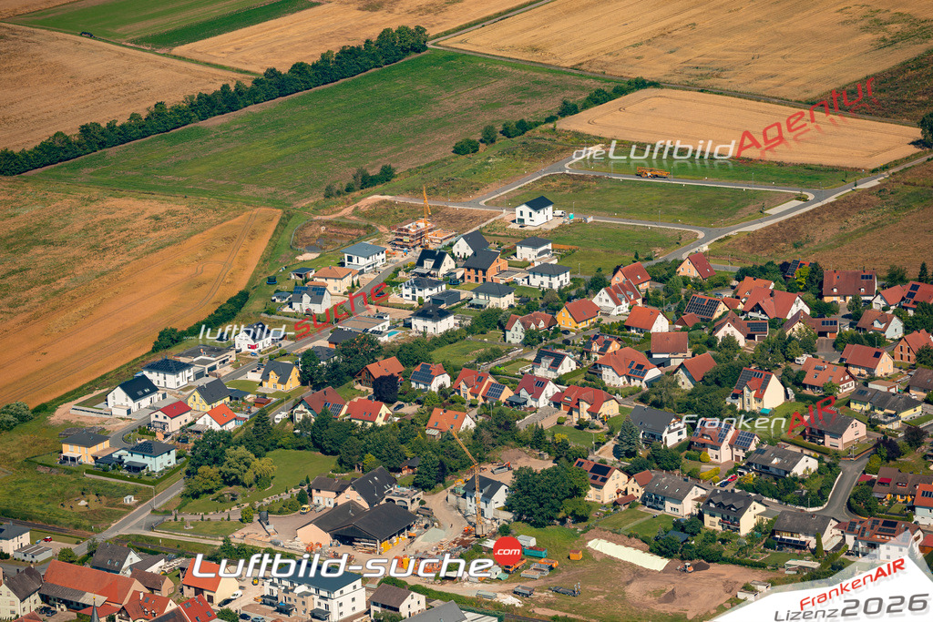Das Luftbild zeigt : Sambach Pommersfelden - Die Luftaufnahme wurde 2024 vom UL-Flugzeug aus erstellt ( keine Drohne ) - Hochauflösende Luftaufnahme - Für grossformatige Ausdrucke geeignet. Die Geschenkidee !Mit Lizenz und Bildrechte bestellbar