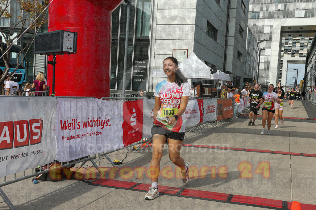 250920_1341_EX1_6189 | Sportfotografie im Rhein-Sieg Kreis, Köln, Bonn, NRW, Rheinland Pfalz, Hessen, etc. Unser Tätigkeitsfeld umfasst den Laufsport vom Volkslauf über den Marathon, Duathlon, Triathon bis zum Ultralauf wie Kölnpfad Ultra oder Schindertrail.
