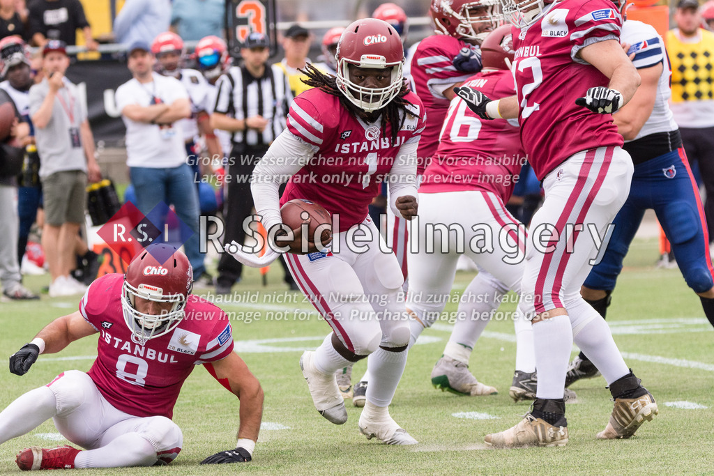 American Football, Saison 2022, European League of Football (ELF), Hamburg Sea Devils - Istanbul Rams, 31.07.2022, 9. Gameweek | Sportfotos aus Hamburg, Eventfotos oder freie Arbeiten von R.Seidel Imagery – einfach online kaufen.