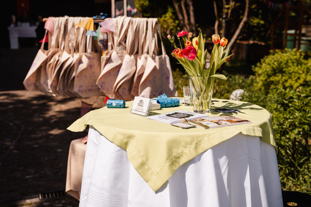 20260426-19 | MuT (Mensch und Tier) mit Mona - Fotografie und Tierkommunikation - Realisiert mit Pictrs.com