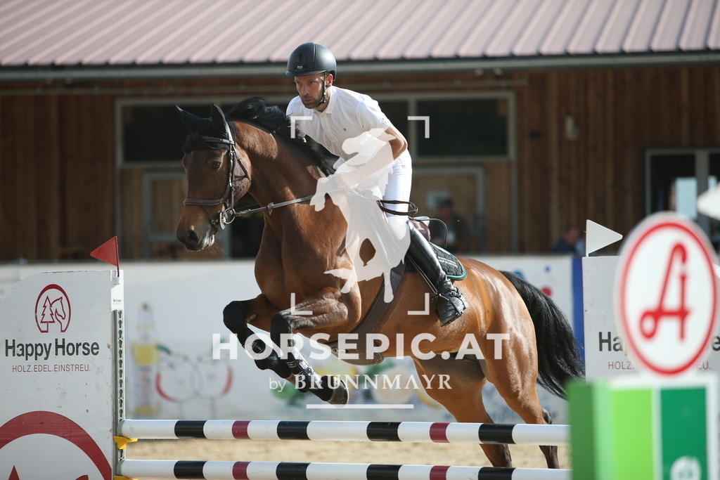 PP016854 | Willkommen bei Brunnmayr - Design & Fotografie – Ihrem Spezialisten für Reitturniere und Pferdeveranstaltungen in Oberösterreich, Salzburg und Bayern! Seit über 17 Jahren sind wir leidenschaftlich dabei.