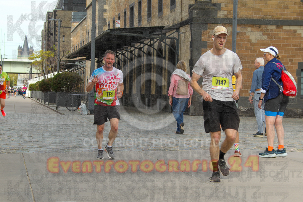250920_1323_EV4_5376 | Sportfotografie im Rhein-Sieg Kreis, Köln, Bonn, NRW, Rheinland Pfalz, Hessen, etc. Unser Tätigkeitsfeld umfasst den Laufsport vom Volkslauf über den Marathon, Duathlon, Triathon bis zum Ultralauf wie Kölnpfad Ultra oder Schindertrail.