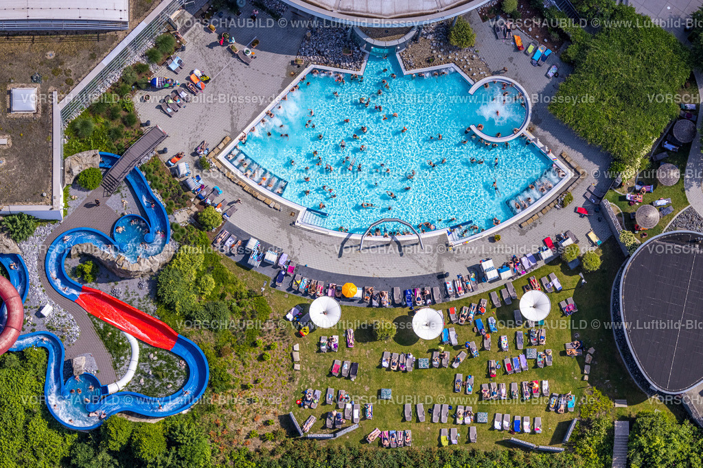 Hamm220504408 | Luftbild, Maximare Erlebnistherme Bad Hamm, Erlebnisbad mit Badegästen und Liegewiese, Mitte, Hamm, Ruhrgebiet, Nordrhein-Westfalen, Deutschland