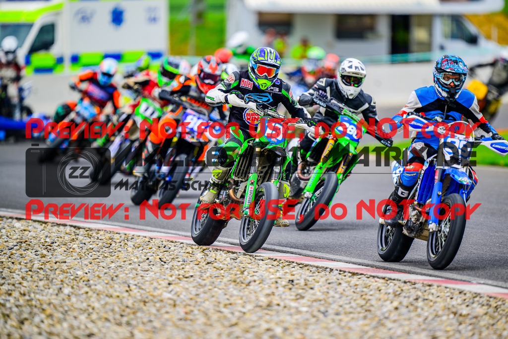 MaZZes_FotoMatrix_240609_6007705_6041 | YOUNGSTER