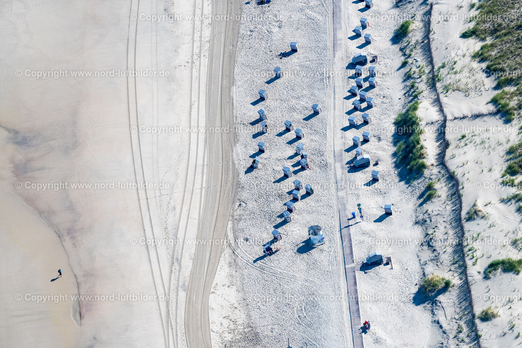 Norderney_Strand_Standkörbe_Bernachtungsstrandkörbe_ELS_6412050923 | NORDERNEY 05.09.2023 Sandstrand- mit Strandkörben am Nordstrand auf der Insel Norderney im Bundesland Niedersachsen, Deutschland. // Sandy beach with beach chairs on the northern beach on the island of Norderney in the state of Lower Saxony, Germany. Foto: Martin Elsen