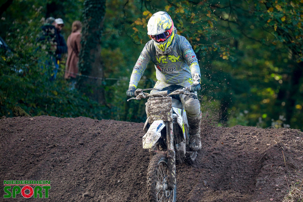 OpenTrack2024_Sonntag_Hobbyfahrer_168 | Bildergalerie von Sport-Ereignissen aber auch von weiteren spannenden Dingen - nicht nur vom Niederrhein. In Anlehnung an den bekannten Spruch von Hanns Dieter Hüsch heißt das Motto: "Niederrhein ist überall".  - Realisiert mit Pictrs.com