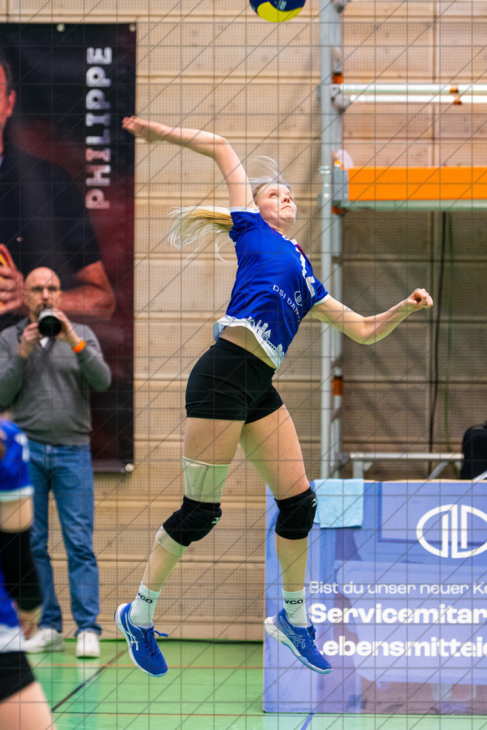 Verbandsliga 1 (Frauen) | VCO Osnabrück II vs. SV Alemania Salzbergen 2 | 07.02.26: Verbandsliga 1 (Frauen) | VCO Osnabrück II vs. SV Alemania Salzbergen 2 / Osnabrück / Deutschland  //   CREDIT:www.bullenfotos.de, Martin König, Hörner Weg 40, D-49078 Osnabrück, +4917663732967 // Nutzung und Weitergabe nur zu den vereinbarten Zwecken. Presseanfragen an Ersteller. Alle Rechte beim Ersteller. Honorierung nach MFM. - Realisiert mit Pictrs.com