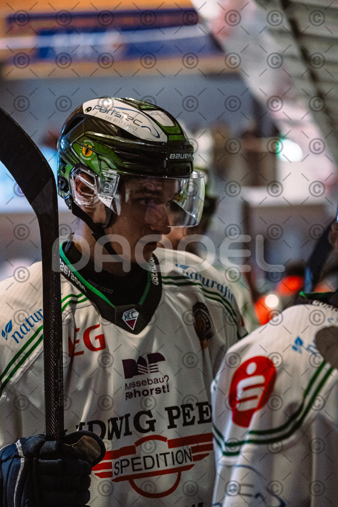 Erding_vs_Alligators_02_01_2026-49 | Höchstadt Alligators Fotogalerie: Eishockey-Action aus Franken. Professionelle Spielfotos, Portraits & Stadionbilder zum Download. Jetzt entdecken! - Realisiert mit Pictrs.com