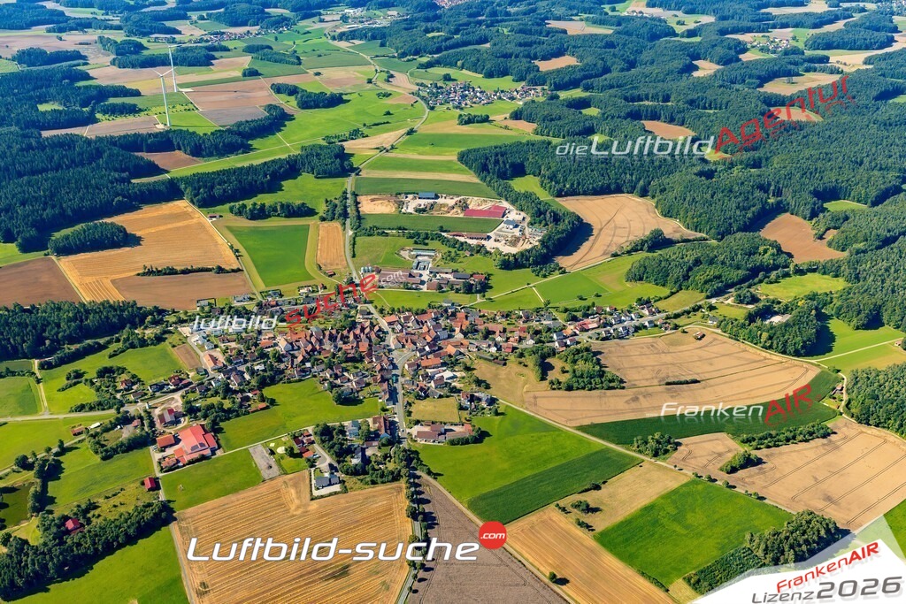 Klassische Luftaufnahme ohne Drohne zeigt:Weidensees bei Betzenstein - Die Luftbildaufnahme wurde 2025 vom UL-Flugzeug heraus erstellt ( keine Drohne ) - Hochauflösende Luftaufnahme -Nicht vergleichbar mit Google Maps oder Satelittenbilder- Die Geschenkidee !Mit Lizenz und Bildrechte bestellbar