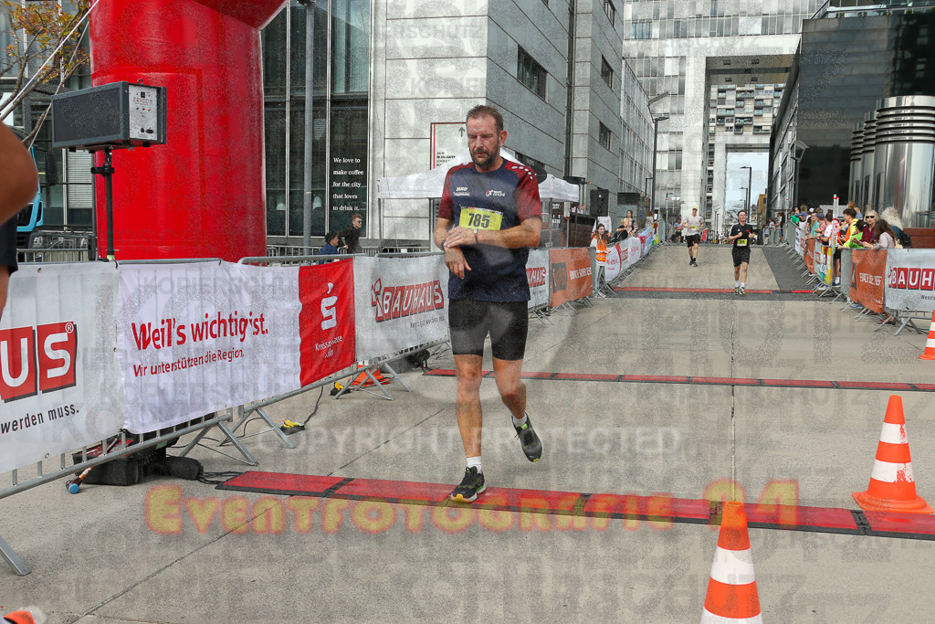 250920_1324_EX1_4360 | Sportfotografie im Rhein-Sieg Kreis, Köln, Bonn, NRW, Rheinland Pfalz, Hessen, etc. Unser Tätigkeitsfeld umfasst den Laufsport vom Volkslauf über den Marathon, Duathlon, Triathon bis zum Ultralauf wie Kölnpfad Ultra oder Schindertrail.