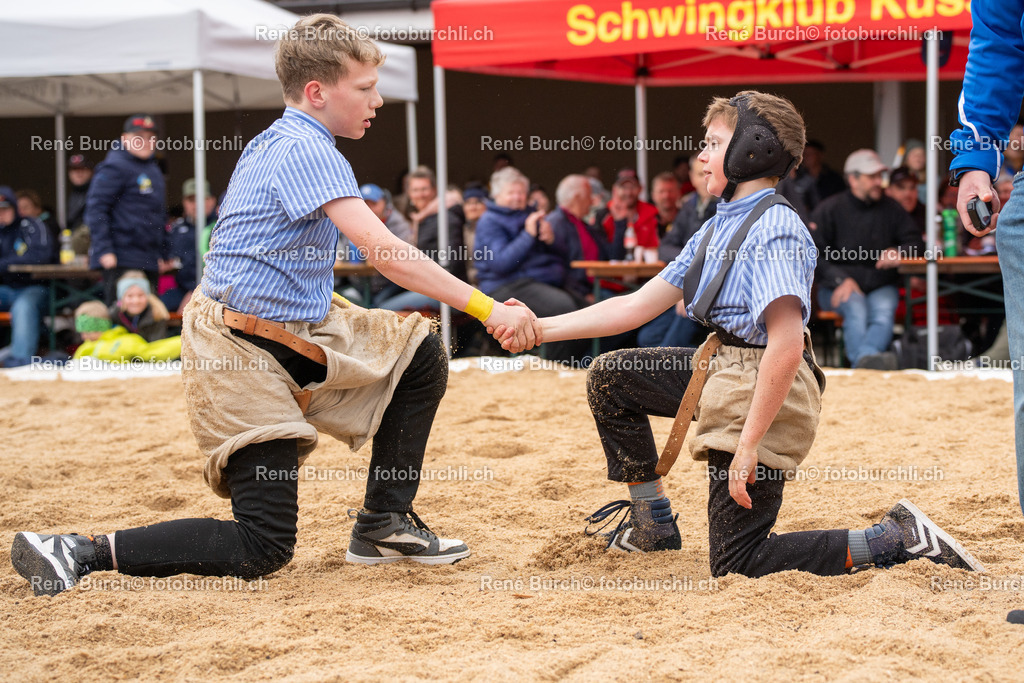 BUR06095 | René Burch leidenschaftlicher Fotograf aus Kerns in Obwalden.  Hier finden sie Sport, Landschaft und Natur Fotografie.
 - Realisiert mit Pictrs.com