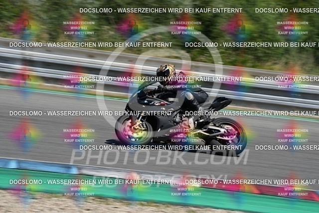 2024_07_31_PBK_33803 | Sportfotografie; SlowMotion; Video; Rennstrecke; Hafeneger; RSE; Speer; Trackday; Motorsportarena; Hockenheimring; Brno; Most; Barcelona; Valencia, Benny; Kaetzmer;