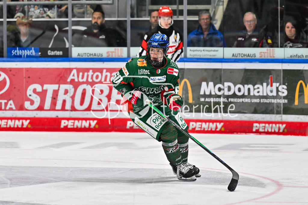 Augsburger Panther - Löwen Frankfurt | im Bild Liron PELLIZZARI (Augsburger Panther 60) / Einzelfoto / Freisteller beim match zwischen den Augsburger Panthern und den Löwen Frankfurt am 8. Spieltag der Penny DEL im Curt Frenzel Stadion am 19.10.2025