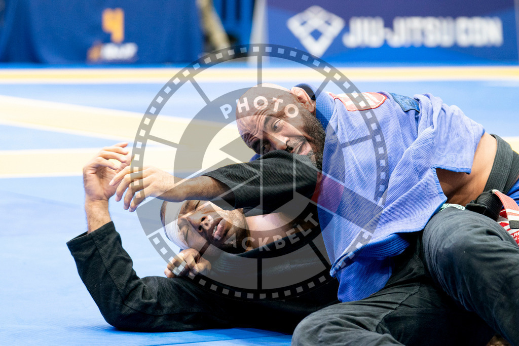 20240124PBB05319 | Fighters compete during the second day of the IBJJF European Championship in Paris, France, on January 24, 2024.