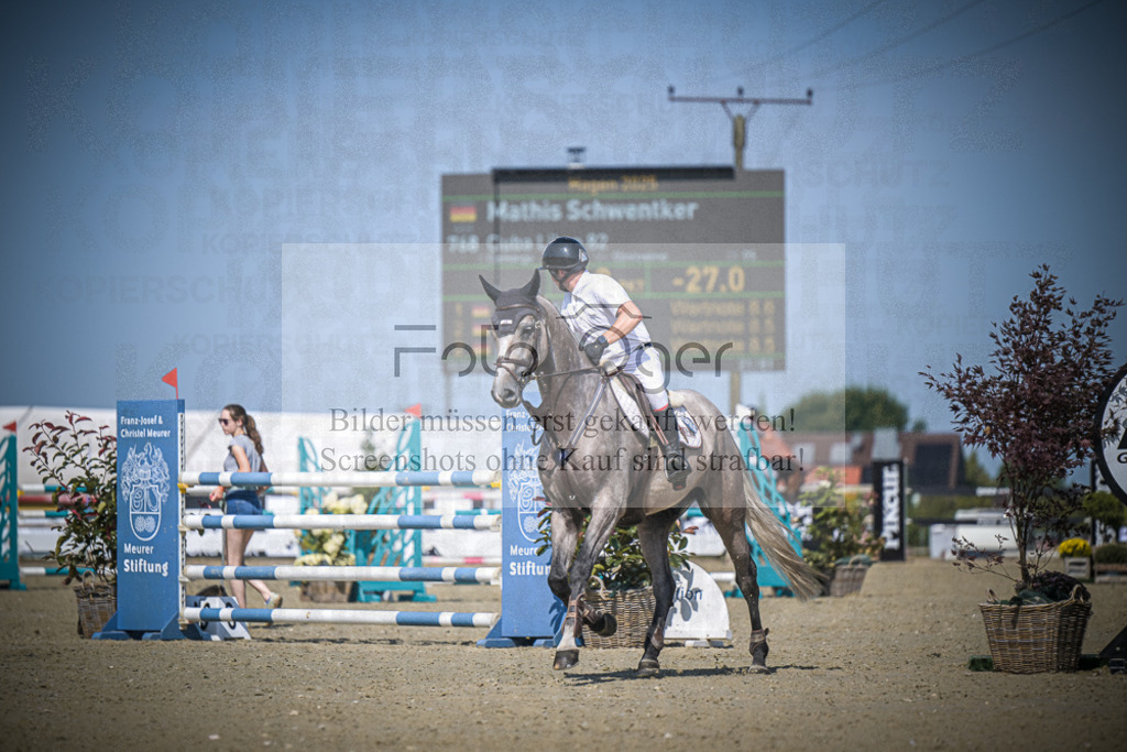 DOS_1204 | Entdecke hochwertige Reitturnierfotos von Foto Oger. Professionell, emotional und authentisch – jetzt Lieblingsmomente im Shop bestellen.Deutschlandweite Turnierfotografie. - Realisiert mit Pictrs.com