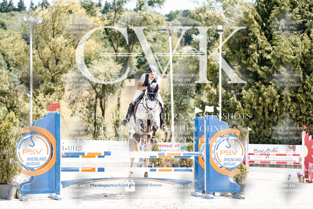 CK907635 | Turnierfotografie Pferdefotografie Trier Rheinland-Pfalz Pferdesport Reitsport Tierfotografie Sportfotografie Pferdevideo Pferdevideografie Equestrianvideography equestrianphotography  - Realisiert mit Pictrs.com