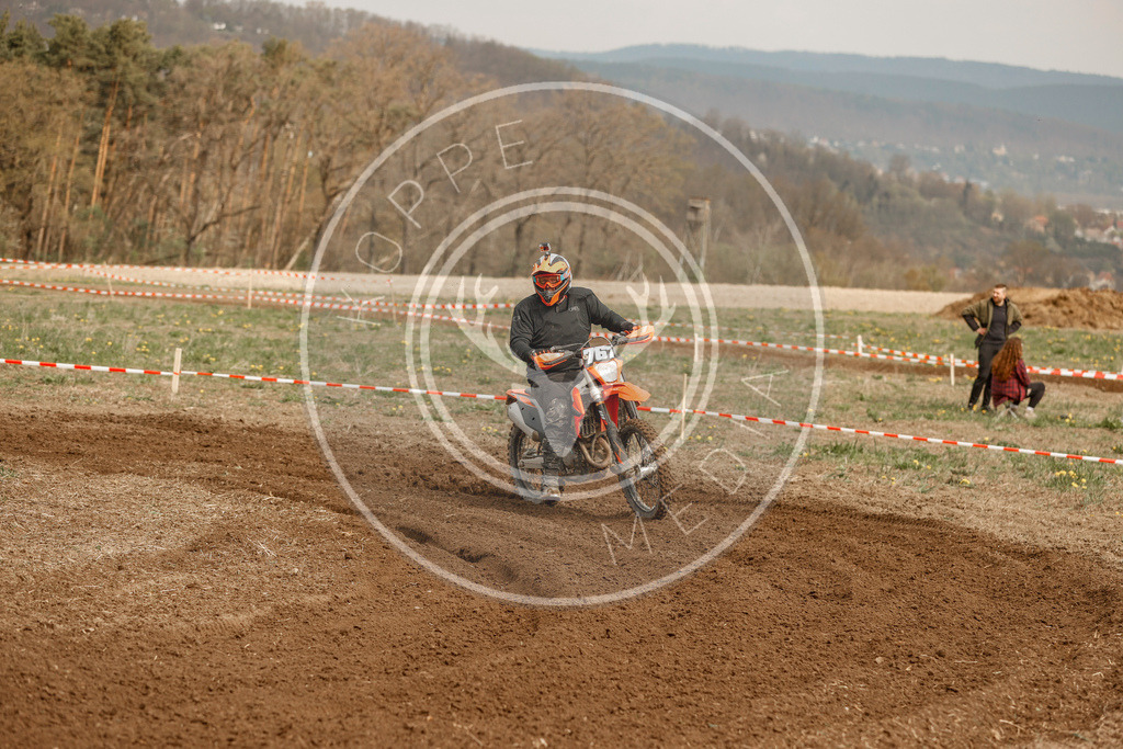 4TaktLauf1-661 | koppe-media - Realisiert mit Pictrs.com