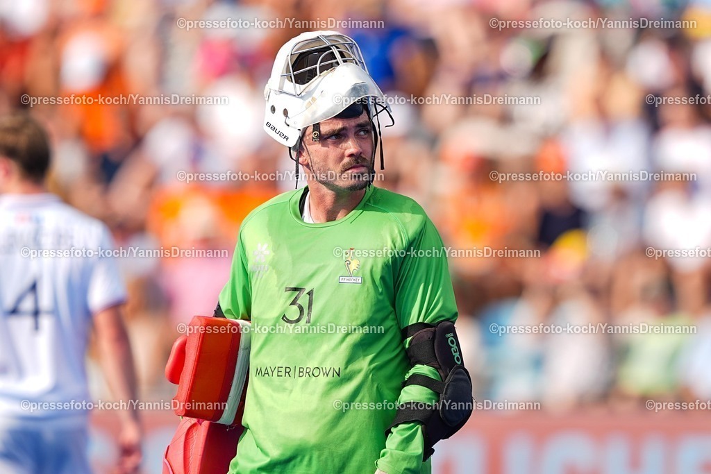 xydrx14082503024 | 14.08.2025, xydrx, Herren EuroHockey Championship 2025, Halbfinale, Niederlande - Frankreich, Sparkassenpark Mönchengladbach: Corentin Saunier (FRA #31)