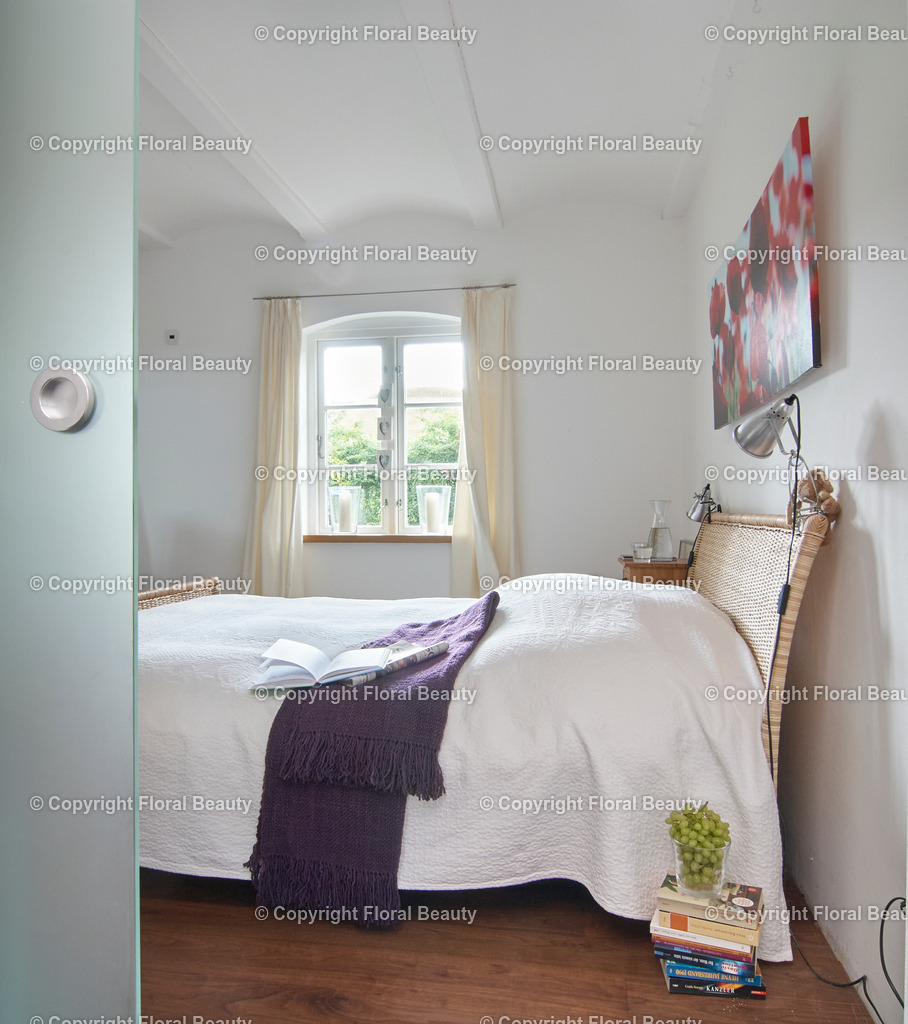 Haus am See | Schlafzimmer in ehemaliger norddeutscher  Bauernkate nach aufwändiger Modernisierung - Realizado com Pictrs.com
