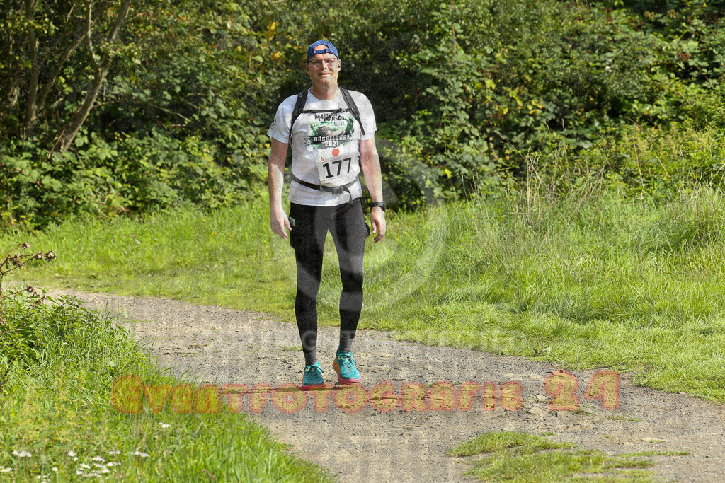 230826_1622_EX1_1555 | Sportfotografie im Rhein-Sieg Kreis, Köln, Bonn, NRW, Rheinland Pfalz, Hessen, etc. Unser Tätigkeitsfeld umfasst den Laufsport vom Volkslauf über den Marathon, Duathlon, Triathon bis zum Ultralauf wie Kölnpfad Ultra oder Schindertrail.