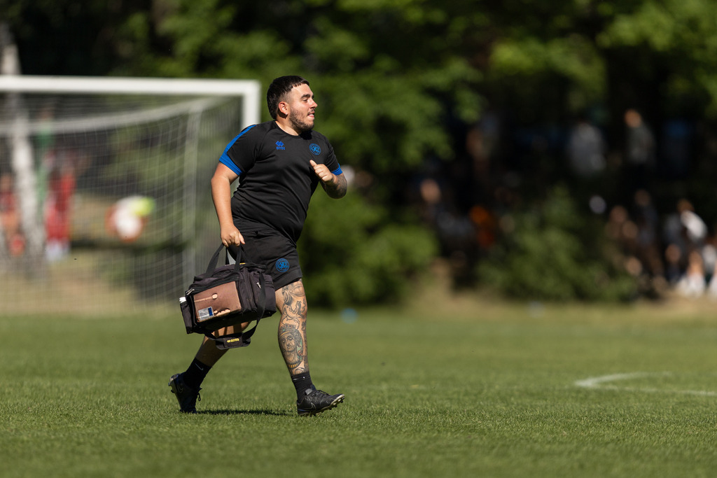 Fußball I Männer I 40. Pfingscup Hollage I 13416 | realhellocedii - Realisiert mit Pictrs.com
