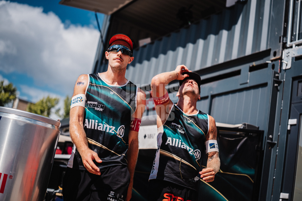 Beachvolleyball | Männer | Allianz German Beach Tour 2025 | Tourstop Berlin | 17.08.2025 | v.l. Moritz Pristauz und Alexander Horst