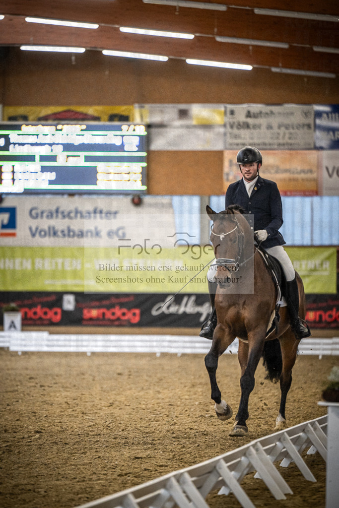 DOS_1041 | Entdecke hochwertige Reitturnierfotos von Foto Oger. Professionell, emotional und authentisch – jetzt Lieblingsmomente im Shop bestellen.Deutschlandweite Turnierfotografie. - Realisiert mit Pictrs.com