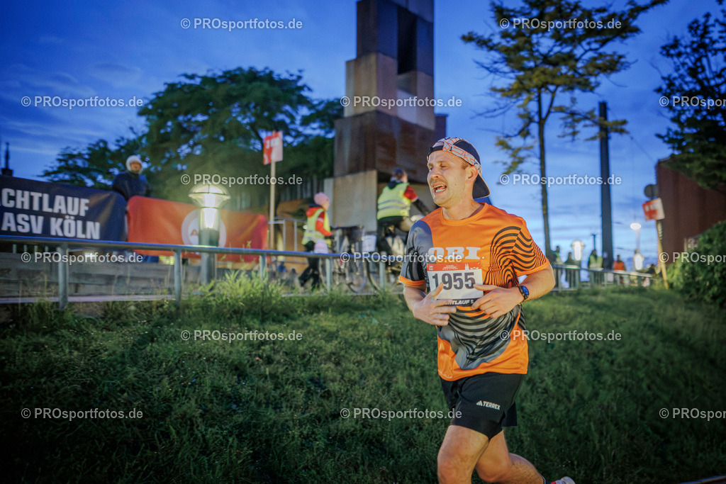 23. Nachtlauf des ASV Koeln; Koeln, 13.05.26 | Impressionen vom 23. Nachtlauf des ASV Koeln am 13.05.26 in der  von Koeln (Deutschland). Foto: BEAUTIFUL SPORTS/Bernd Hoffmann