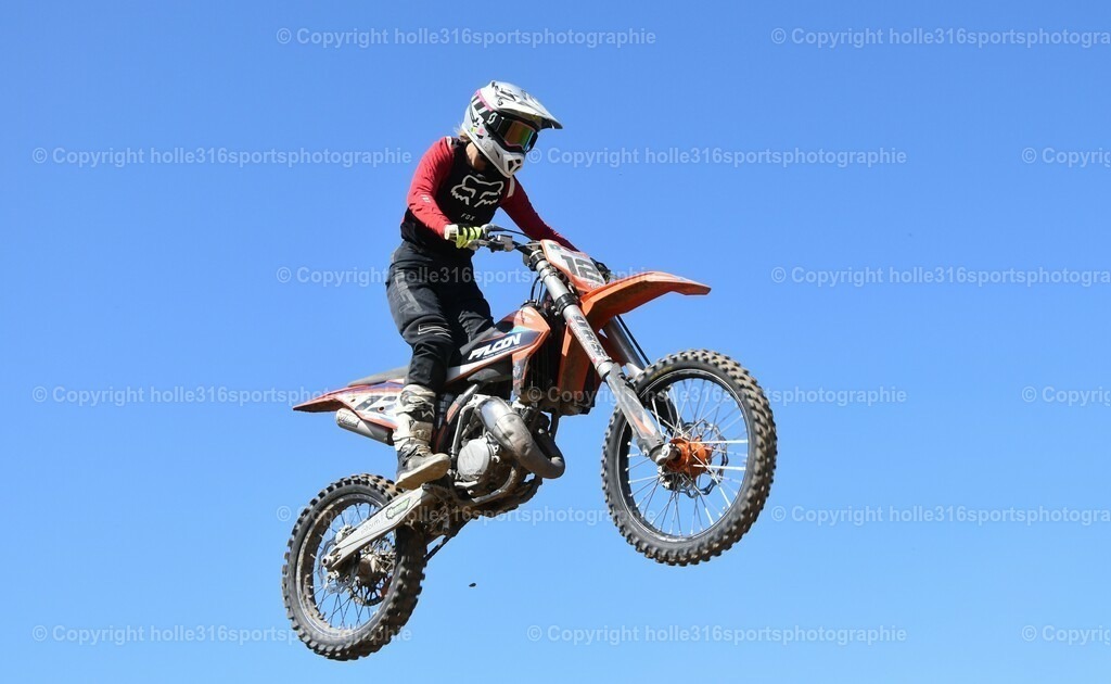 DSC_0283 (2) | Sportfotografie , Motorsport, Motoross, Reitsport, Mointainbike, Enduro,
Landschaft , Outdoor, Eventfotografie, Landschaft, Bilder online bestellen - Realisiert mit Pictrs.com