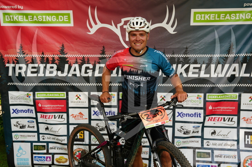 FC605653 | Fotogalerie der Treibjagd im Dunkelwald - Dein MTB Etappenrennen im Erzgebirge - Realisiert mit Pictrs.com
