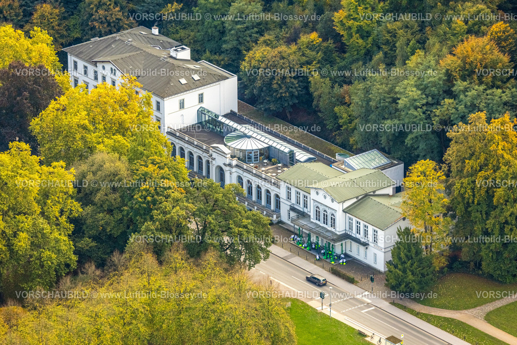 Kleve251005702 | Luftbild, Kurhaus und Museum Tiergartenstraße, herbstliche Bäume, Kleve, Niederrhein, Nordrhein-Westfalen, Deutschland