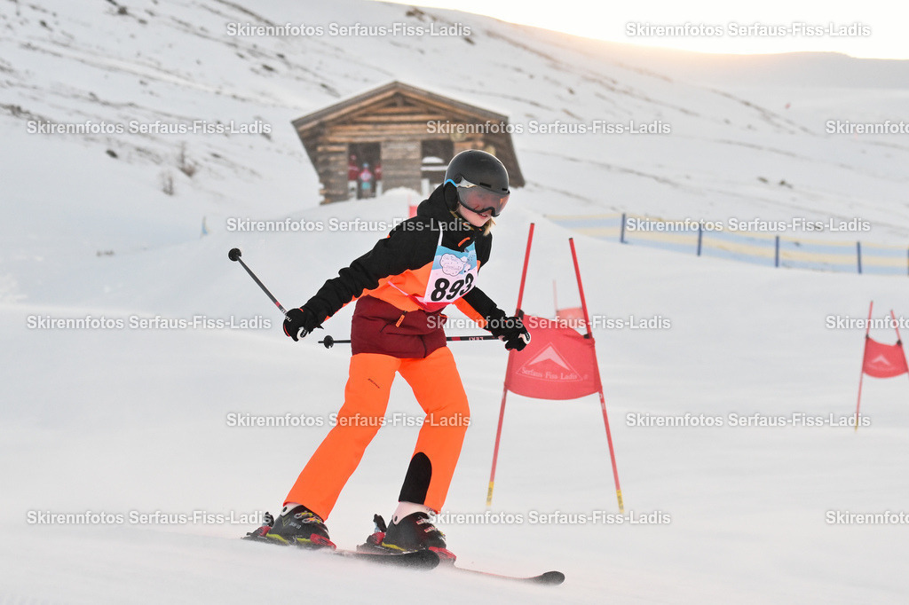 SRF_01.01.2026_0303 | SRF_01.01.2026_0303 - Realisiert mit Pictrs.com