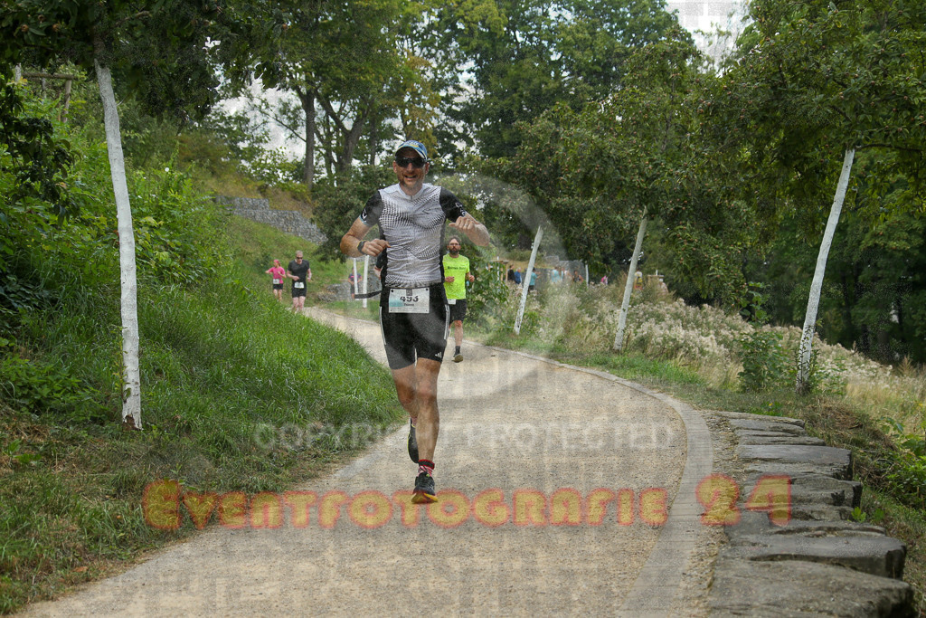 250824_1359_EX1_4535 | Sportfotografie im Rhein-Sieg Kreis, Köln, Bonn, NRW, Rheinland Pfalz, Hessen, etc. Unser Tätigkeitsfeld umfasst den Laufsport vom Volkslauf über den Marathon, Duathlon, Triathon bis zum Ultralauf wie Kölnpfad Ultra oder Schindertrail.
