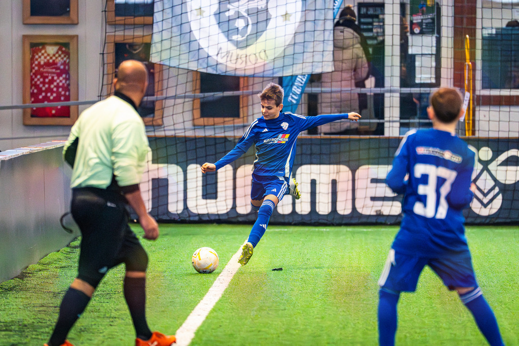 _BLR8791 | Professionelle Fußball- und Sportfotografie. Spielbilder online ansehen und kaufen – Einzelbilder oder komplette Galerien in hoher Qualität. - Realisiert mit Pictrs.com