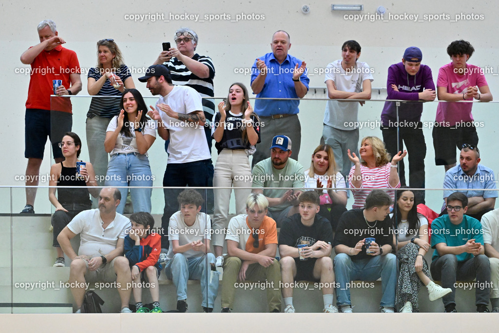 VSV Unihockey vs. Wiener Floorballferein 6.4.2024 | Besucher ST: Martin Ballspielhalle, FANS Wiener Floorballverein, VSV Unihockey vs. Wiener Floorballferein 6.4.2024, VSV Unihockey vs. Wiener Floorballferein  am 06.04.2024 in Villach (Ballspielhalle St. Martin), Austria, (Photo by Bernd Stefan)