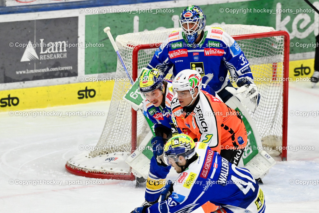 EC IDM WÄRMEPUMPEN VSV vs. MOSER MEDICAL GRAZ99ERS | #40 Elias Wallenta EC VSV, #2 Dylan MacPherson EC VSV, #37 René Swette EC VSV, #23 Kevin Roy Graz 99ers, EC IDM WÄRMEPUMPEN VSV vs. MOSER MEDICAL GRAZ99ERS, EC IDM WÄRMEPUMPEN VSV vs. MOSER MEDICAL GRAZ99ERS am 17.03.2026 in Villach (Stadthalle Villach), Austria, (Photo by Bernd Stefan)