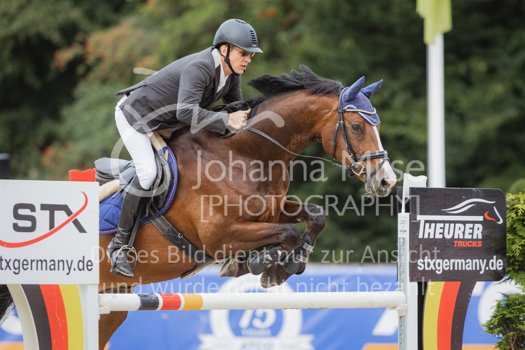220729_BHO_GT_M2-Spr_1-220 | Deine schönsten Turniermomente als professionelle Fotos! Entdecke hochwertige Pferdesport-Fotografie im Online-Shop. Jetzt Fotos finden & bestellen!