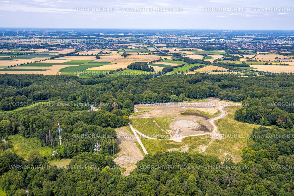 Werl240711569 | Luftbild, Stadtwald Werl, Renaturierung und Baustelle mit Neubau eines Aussichtsturms, Waltringen, Ense, Soester Börde, Nordrhein-Westfalen, Deutschland