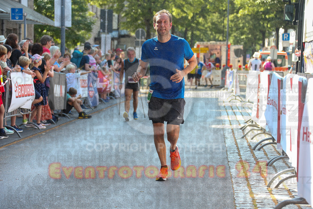230624_1657_EX1_7181 | Sportfotografie im Rhein-Sieg Kreis, Köln, Bonn, NRW, Rheinland Pfalz, Hessen, etc. Unser Tätigkeitsfeld umfasst den Laufsport vom Volkslauf über den Marathon, Duathlon, Triathon bis zum Ultralauf wie Kölnpfad Ultra oder Schindertrail.