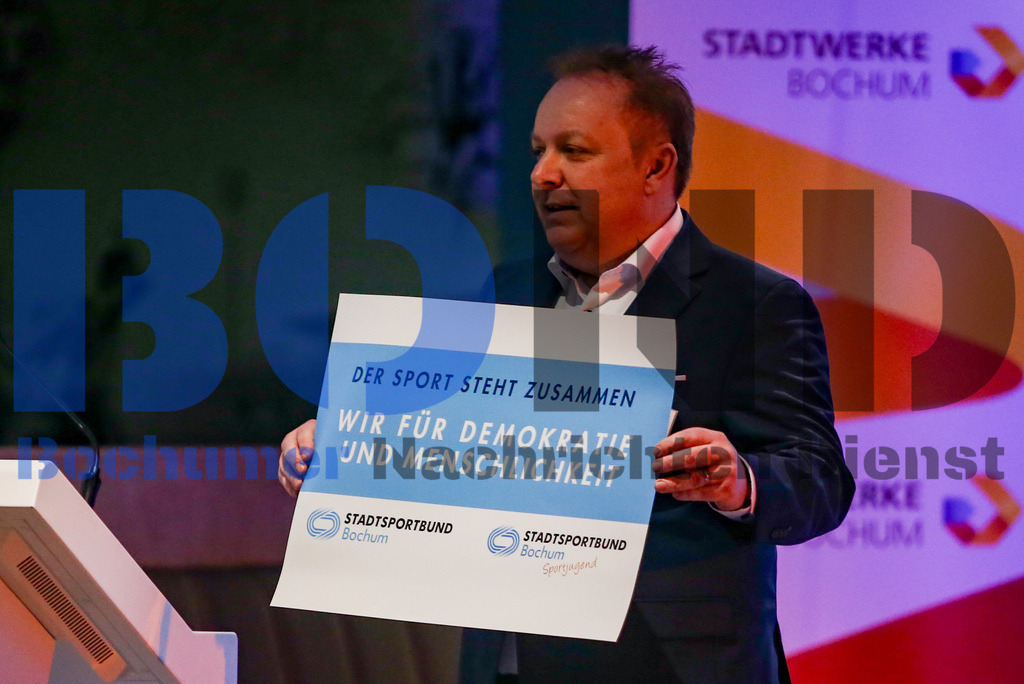 SEB_BOCSPO120240313-7 | bond - Realisiert mit Pictrs.com