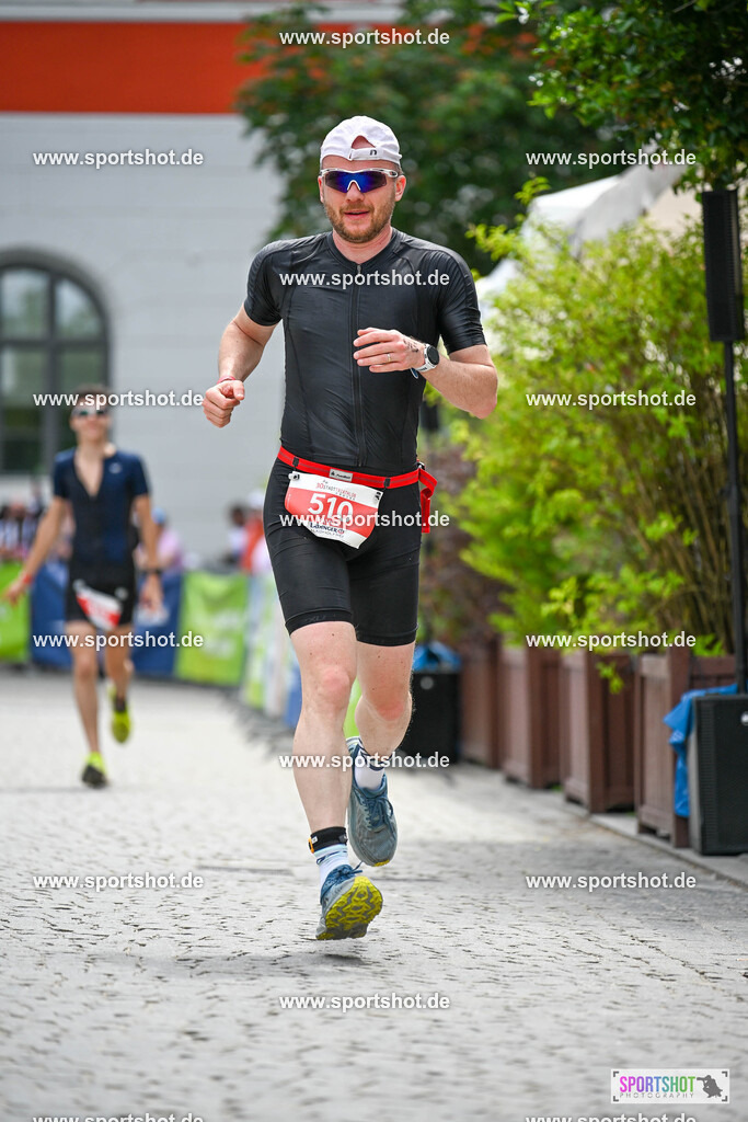 SZI_8659 | Stadttriathlon Erding 2025. #yourpictrs #sportshot_your_pictrs @Sportshotphotography #stadttriathlonerding Copyright: www.sportshot.de