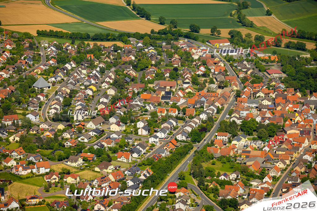 Das Luftbild zeigt  Uettingen - Die Luftaufnahme wurde 2023 vom UL-Flugzeug aus erstellt ( keine Drohne ) - Hochauflösende Luftaufnahme - Für grossformatige Ausdrucke geeignet. Die Geschenkidee !Mit Lizenz und Bildrechte bestellbar