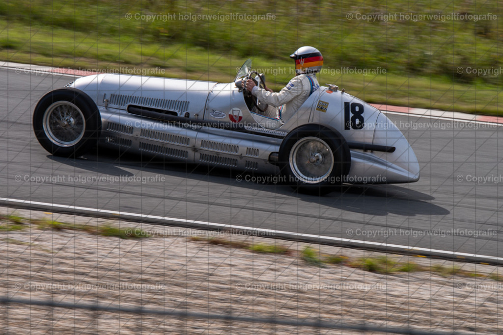 20250907103600D75_6664 | Bitte beachten!!!
Alle Fotos dieser Galerie sind nur grundbearbeitet. Im Falle eines Verkaufs, werde ich die Fotots noch mit dem nötigen Feinschliff versehen. - Realisiert mit Pictrs.com