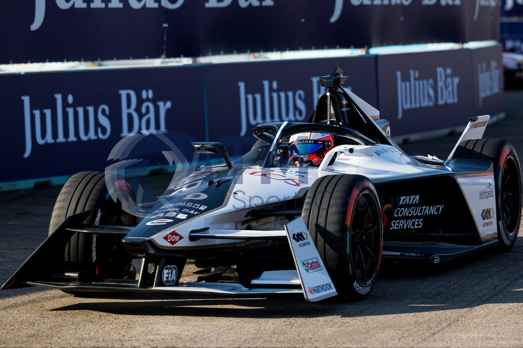 GEPA-20230422-101-147-0004 | BERLIN,GERMANY,22.APR.23 - MOTORSPORTS, FORMEL E - E-Prix of Berlin, Berliner Tempelhof Airport Circuit, free practice. Image shows Mitch Evans (NZL / Jaguar). 
Photo: GEPA pictures/ Matthias Trinkl
